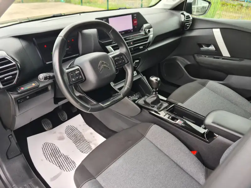 Citroen C4 Feel 2021. godište - Slika 11