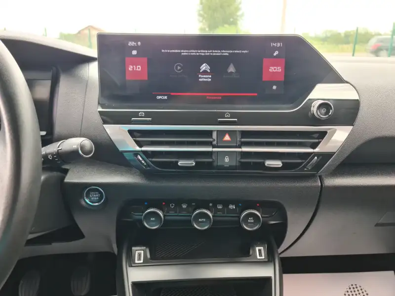 Citroen C4 Feel 2021. godište - Slika 19