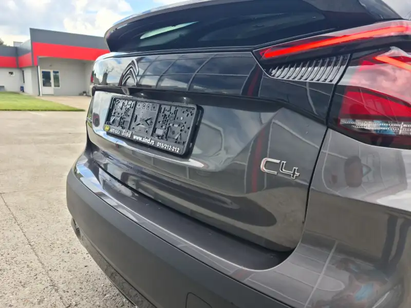 Citroen C4 Feel 2021. godište - Slika 24