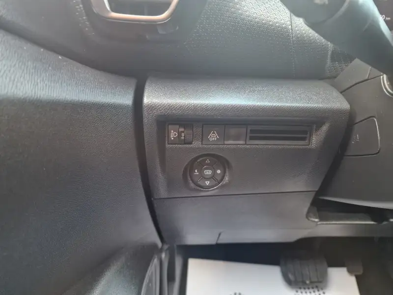 Citroen C4 Shine 2021. godište - Slika 19