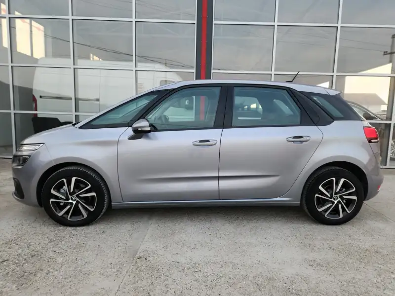Citroen C4 SpaceTourer 2019. godište - Slika 8