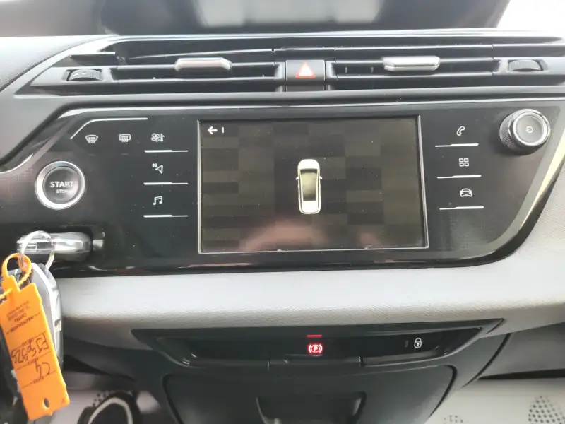 Citroen C4 SpaceTourer 2019. godište - Slika 23