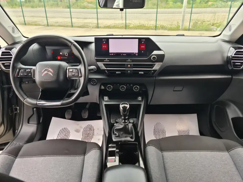 Citroen C4 Feel 2021. godište - Slika 13