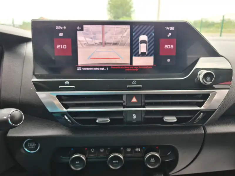 Citroen C4 Feel 2021. godište - Slika 20