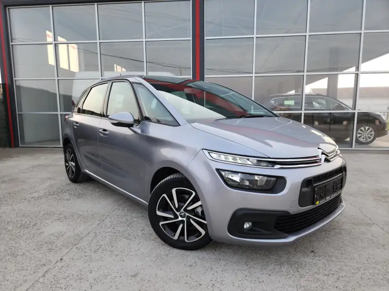Citroen C4 SpaceTourer 2019. godište - Slika 3
