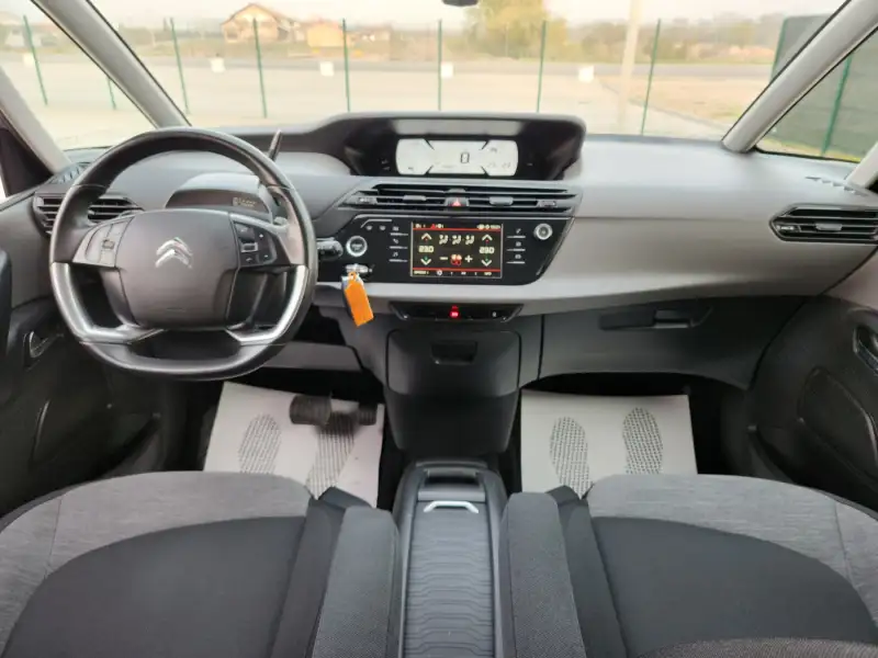 Citroen C4 SpaceTourer 2019. godište - Slika 14