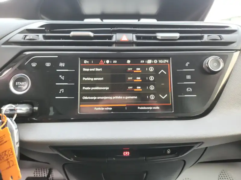 Citroen C4 SpaceTourer 2019. godište - Slika 22