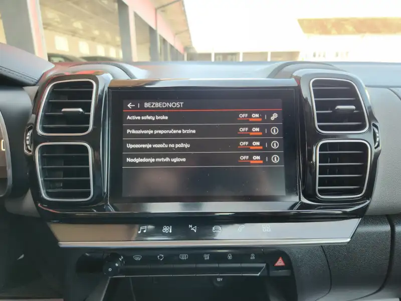 Citroen C5 Aircross Led 2020. godište - Slika 23