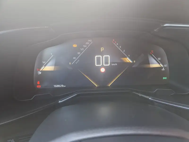 Citroen DS 7 CROSSBACK 2020. godište - Slika 18