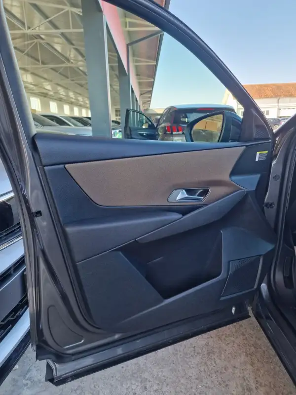 DS 7 CROSSBACK Dizel 2019. godište - Slika 9