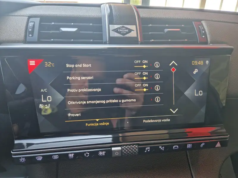 DS 7 CROSSBACK 2021. godište - Slika 19