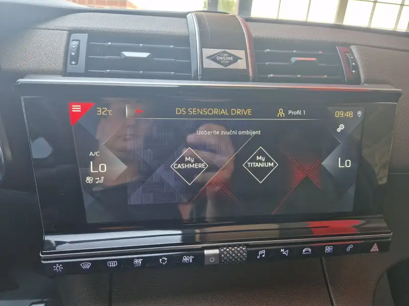 DS 7 CROSSBACK 2021. godište - Slika 21