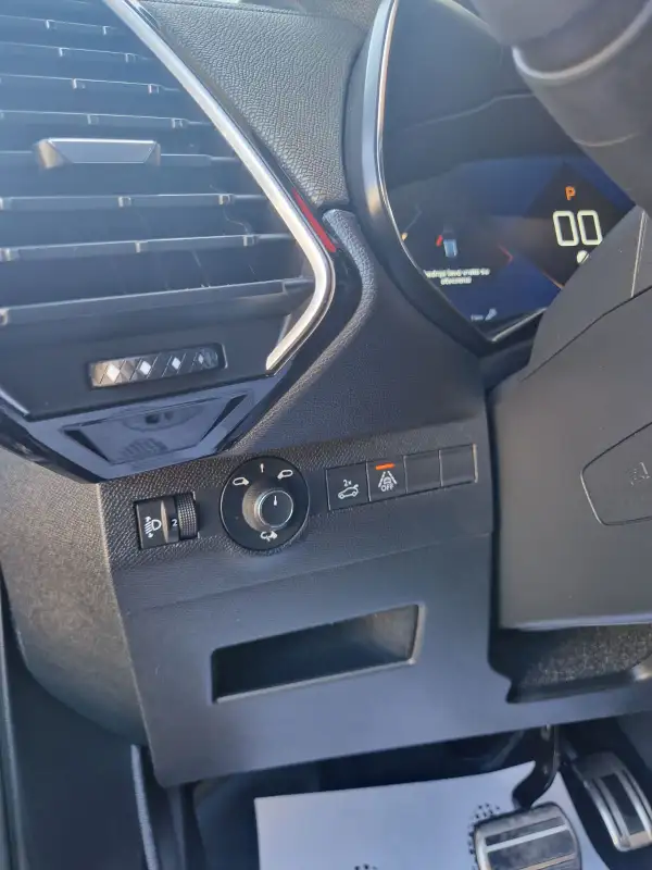 DS 7 CROSSBACK 2021. godište - Slika 26