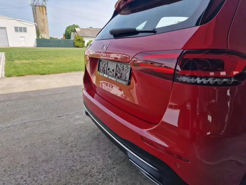 Mercedes B 180 2019. godište - Slika 34