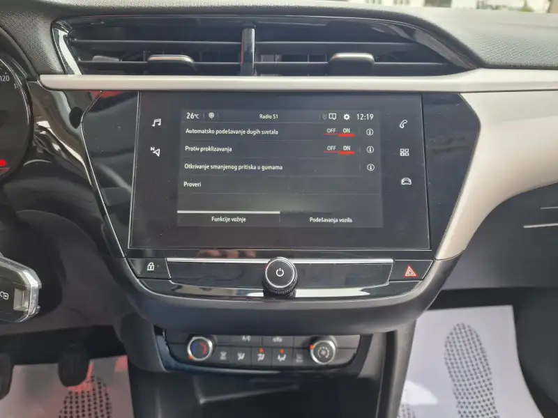 Opel Corsa F Benzin 2021. godište - Slika 21