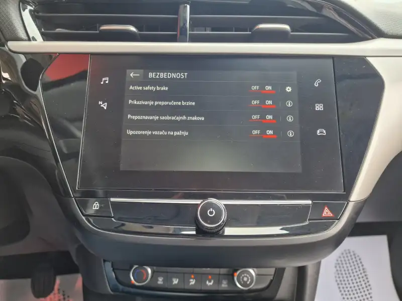 Opel Corsa F Benzin 2021. godište - Slika 24