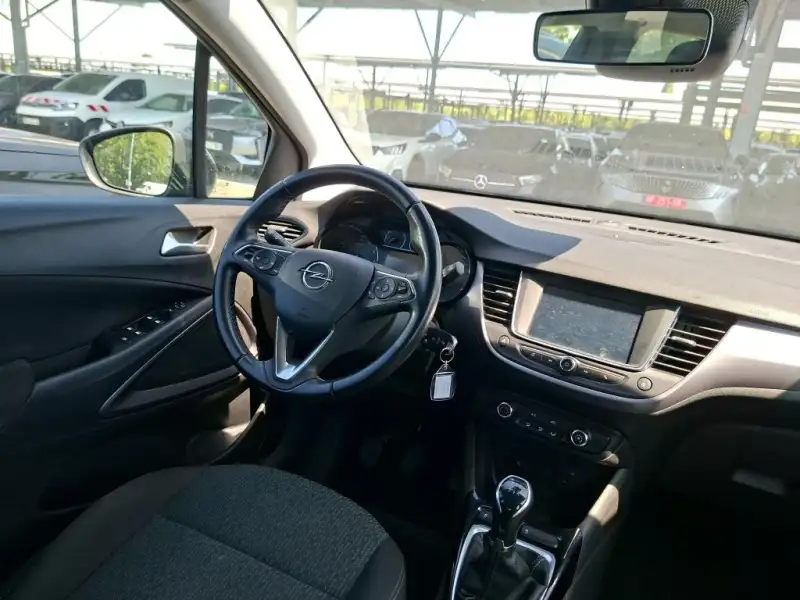 Opel Crossland Elegance Benzin 2022. godište - Slika 2