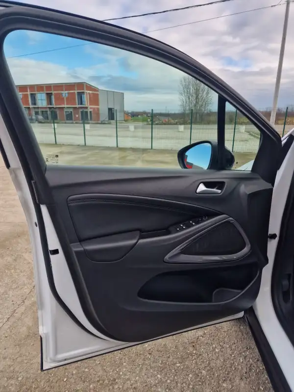 Opel Crossland x Elegance 2021. godište - Slika 9