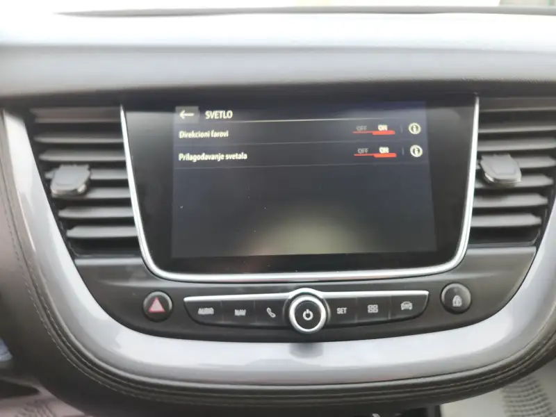 Opel Grandland X INNOVATION 2019. godište - Slika 22