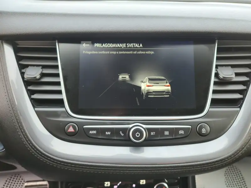 Opel Grandland X INNOVATION 2019. godište - Slika 23