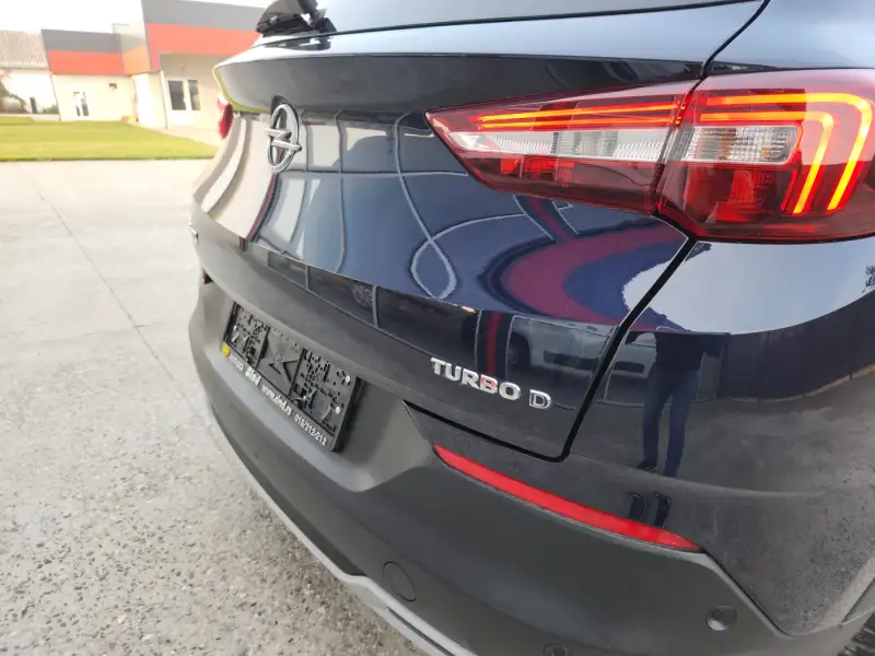 Opel Grandland X INNOVATION 2019. godište - Slika 30