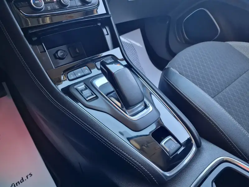 Opel Grandland X AWD 300 ELITE Hibrid / Benzin 2020. godište - Slika 19