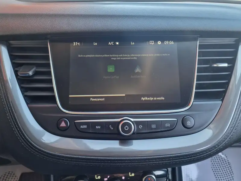 Opel Grandland X AWD 300 ELITE Hibrid / Benzin 2020. godište - Slika 24