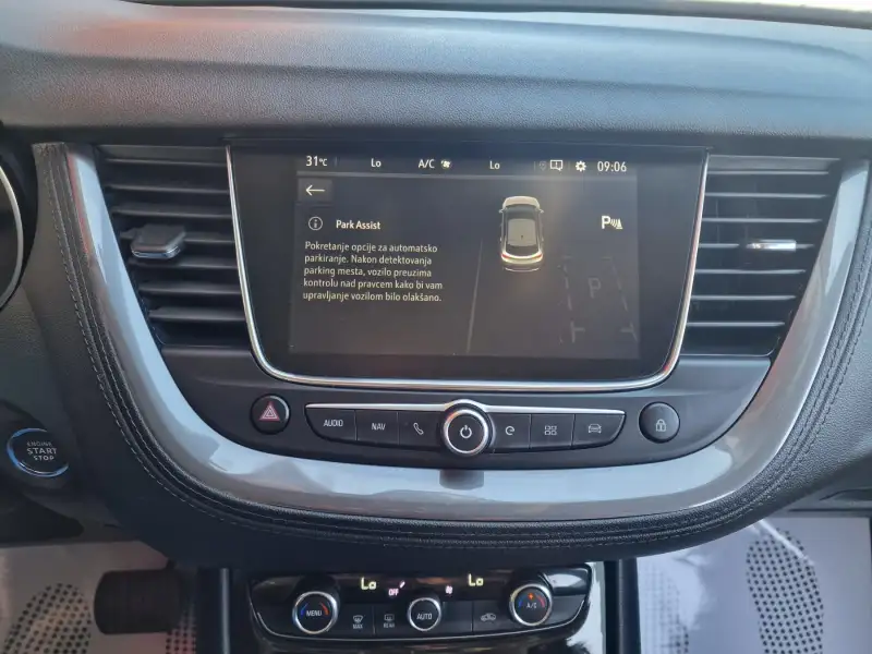 Opel Grandland X AWD 300 ELITE Hibrid / Benzin 2020. godište - Slika 25