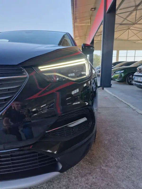 Opel Grandland X AWD 300 ELITE Hibrid / Benzin 2020. godište - Slika 37