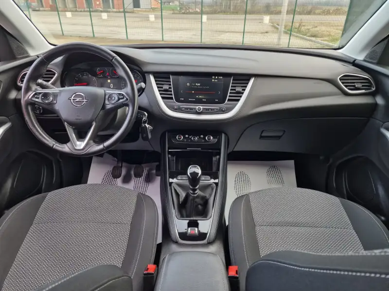 Opel Grandland X ECOTEC 2020. godište - Slika 14