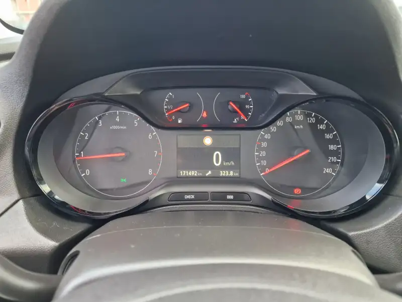 Opel Grandland X ECOTEC 2020. godište - Slika 17