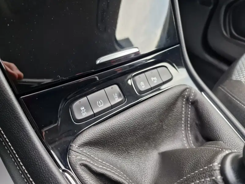 Opel Grandland X ECOTEC 2020. godište - Slika 22