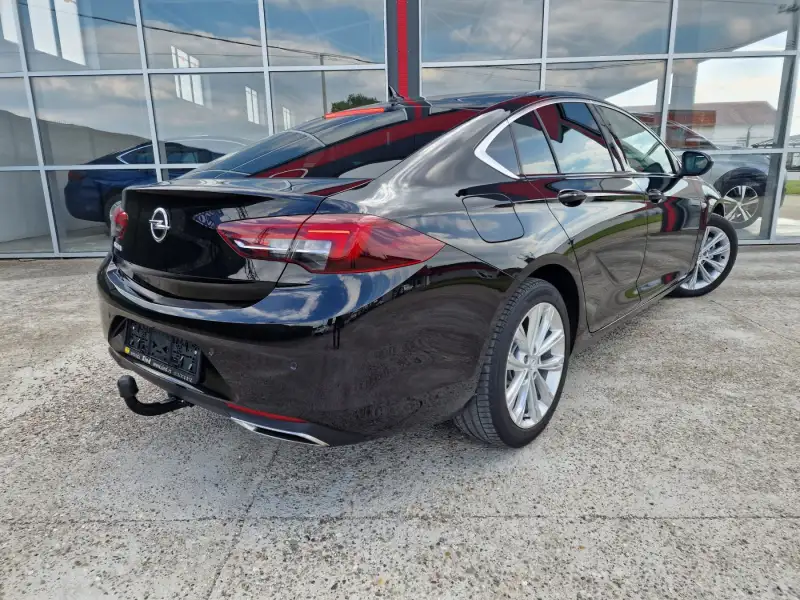 Opel Insignia Grand Sport 2021. godište - Slika 5