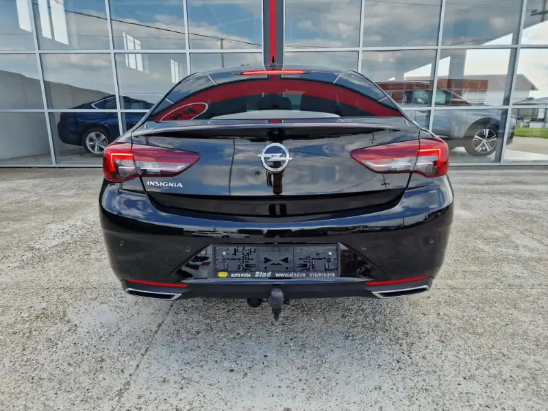 Opel Insignia Grand Sport 2021. godište - Slika 6