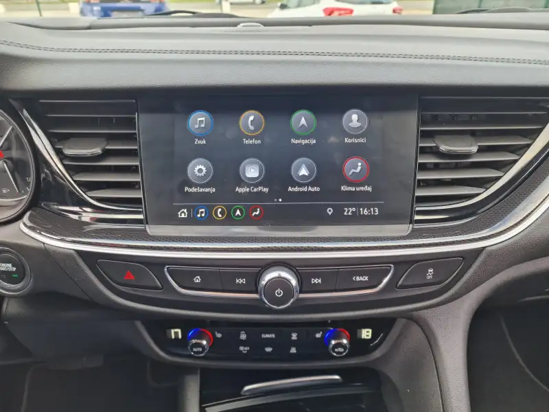 Opel Insignia Grand Sport 2021. godište - Slika 28