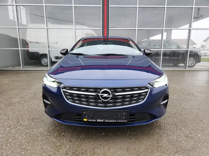Opel Insignia Grand Sport 2022. godište - Slika 2