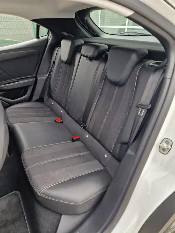 Opel Mokka Elegance 2022. godište - Slika 13