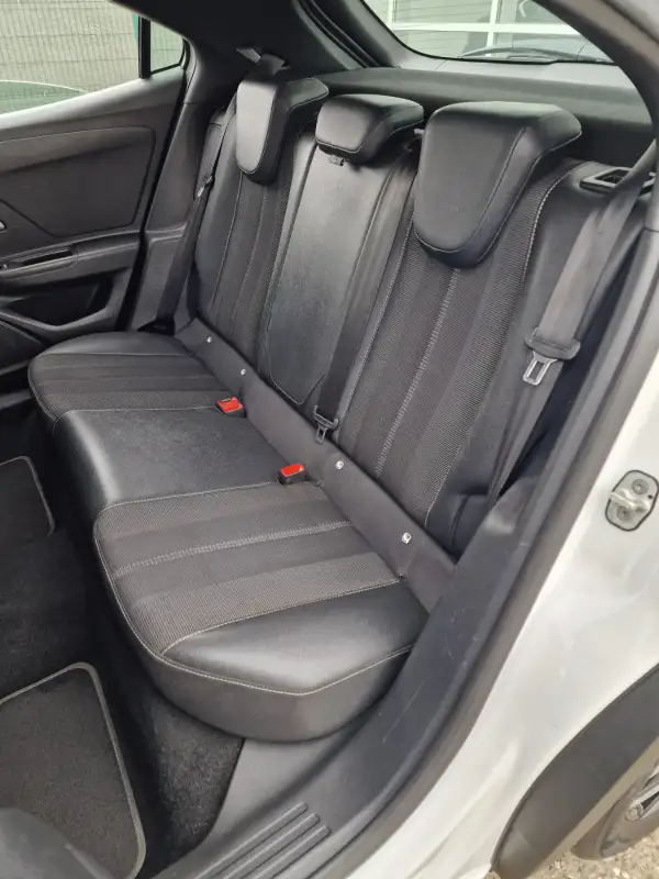 Opel Mokka Elegance 2022. godište - Slika 13