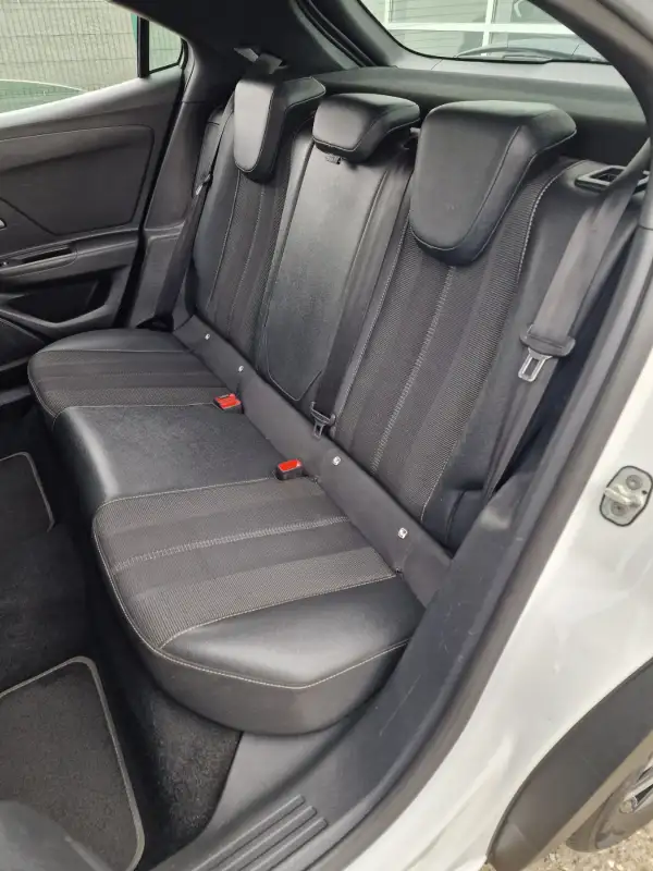 Opel Mokka Elegance 2022. godište - Slika 13