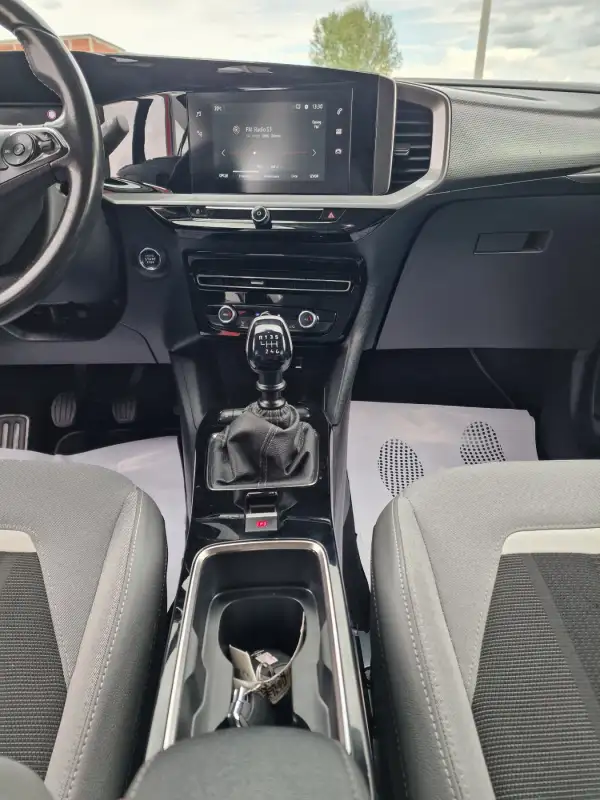 Opel Mokka Elegance 2022. godište - Slika 15