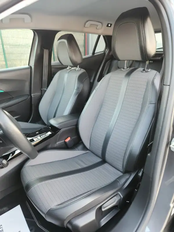 Peugeot 2008 ALLURE 2021. godište - Slika 12