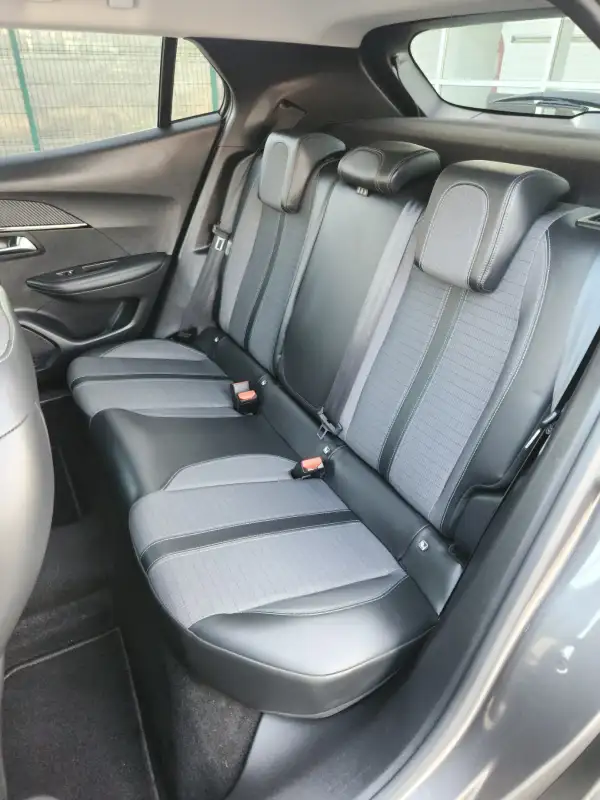 Peugeot 2008 ALLURE 2021. godište - Slika 13