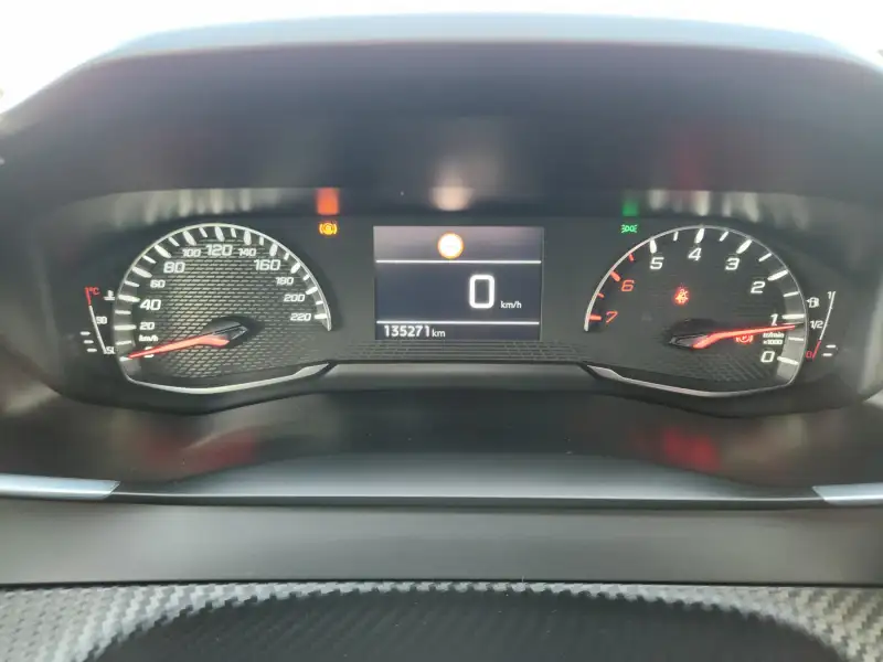 Peugeot 2008 ALLURE 2021. godište - Slika 16
