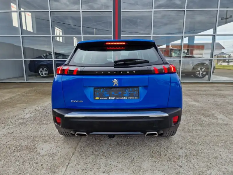 Peugeot 2008 2021. godište - Slika 6