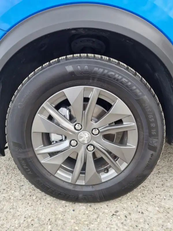 Peugeot 2008 2021. godište - Slika 27