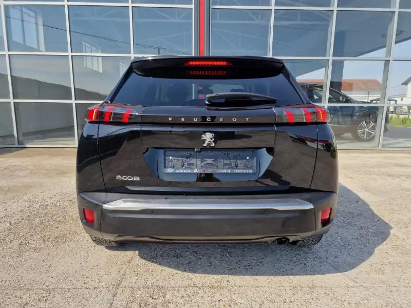 Peugeot 2008 ALLURE Benzin 2020. godište - Slika 6