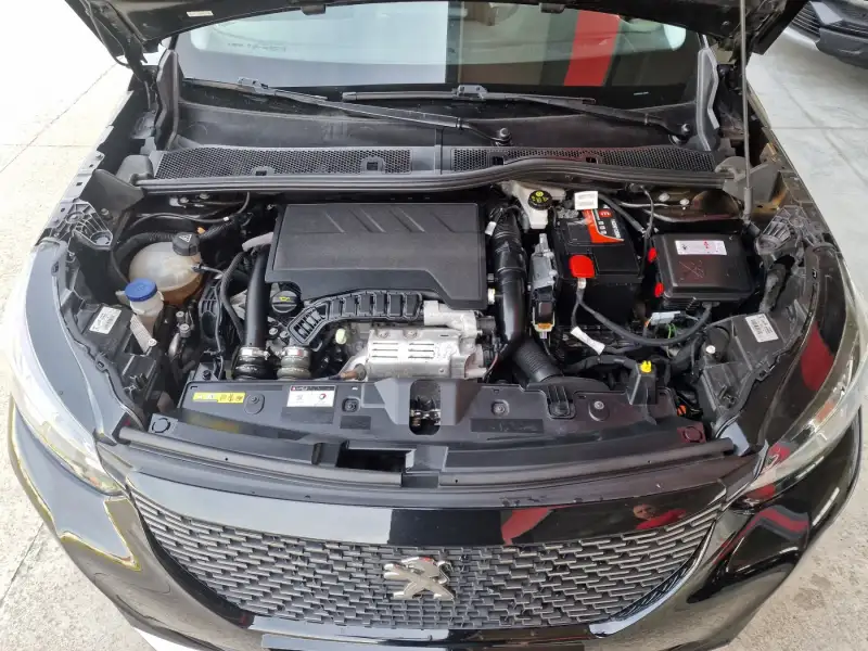 Peugeot 2008 ALLURE Benzin 2020. godište - Slika 35
