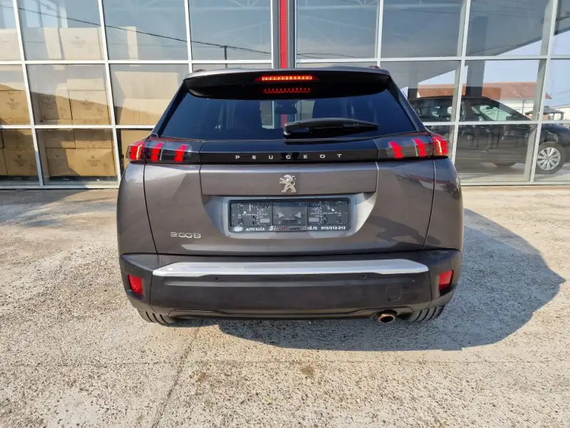 Peugeot 2008 ALLURE Dizel 2021. godište - Slika 6