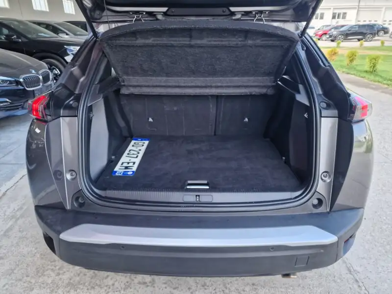 Peugeot 2008 ALLURE Dizel 2021. godište - Slika 25