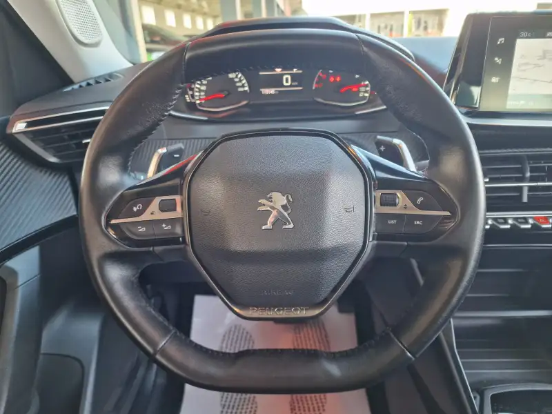 Peugeot 2008 2021. godište - Slika 15